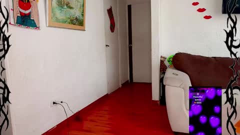   online show from January 9, 5:54 pm