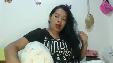 rebeca online show from April 28, 12:20 am