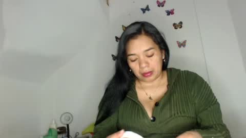 Snapshot of angelsexylatina chatting on August 5, 8:22 pm rebeca online show from August 5, 8:22 pm