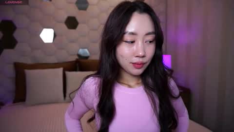 angelshy_ online show from September 13, 6:35 am