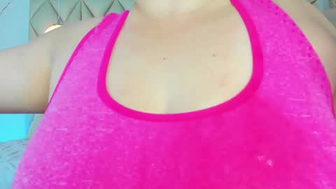 Snapshot of angelswets chatting on November 12, 3:12 pm ANGIE online show from November 12, 3:12 pm