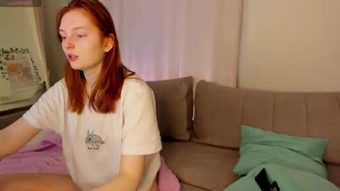 angelwise online show from April 16, 3:18 am