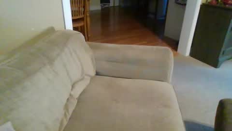 Snapshot of angh21 chatting on December 13, 8:47 pm Bill M. online show from December 13, 8:47 pm