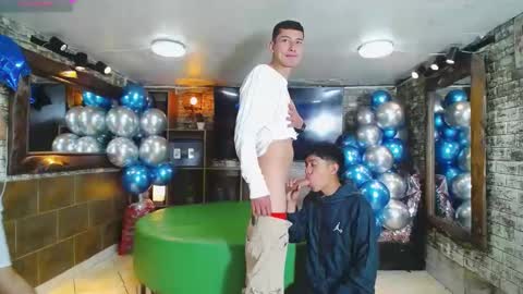 anghelytos online show from December 12, 6:42 pm