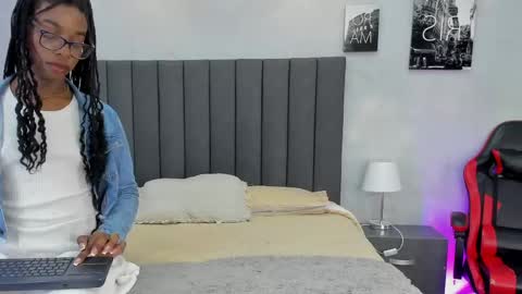 Angie Abby online show from June 8, 3:29 am