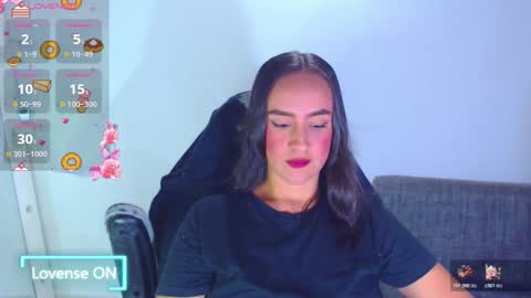 IG angie dreamgirl01 online show from December 18, 12:38 am