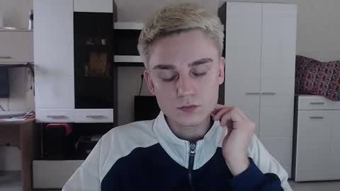 vodka online show from March 12, 9:44 am