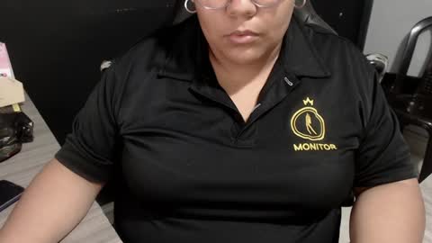 Snapshot of angy_ro12 chatting on January 10, 9:34 am angy online show from January 10, 9:34 am