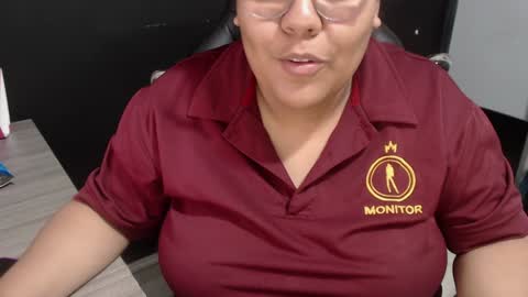 Snapshot of angy_ro12 chatting on January 25, 8:10 am angy online show from January 25, 8:10 am