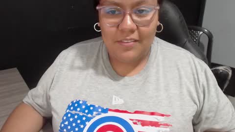 Snapshot of angy_ro12 chatting on February 3, 6:24 am angy online show from February 3, 6:24 am