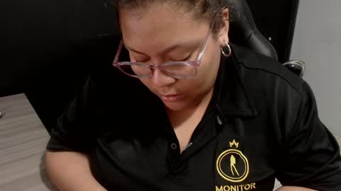 Snapshot of angy_ro12 chatting on February 4, 6:14 am angy online show from February 4, 6:14 am
