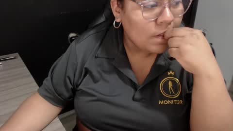Snapshot of angy_ro12 chatting on February 13, 6:20 am angy online show from February 13, 6:20 am