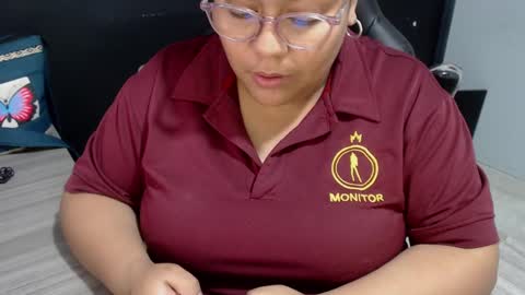 Snapshot of angy_ro12 chatting on February 25, 10:29 pm angy online show from February 25, 10:29 pm