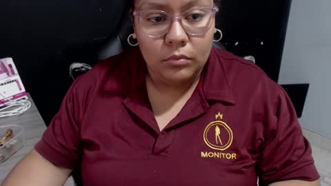 Snapshot of angy_ro12 chatting on February 28, 10:50 pm angy online show from February 28, 10:50 pm