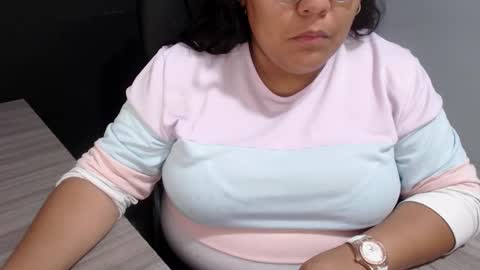 Snapshot of angy_ro12 chatting on September 21, 11:56 am angy online show from September 21, 11:56 am