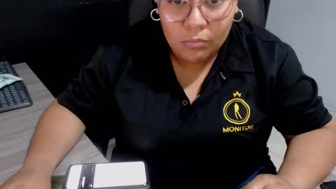 Snapshot of angy_ro12 chatting on October 2, 9:22 pm angy online show from October 2, 9:22 pm