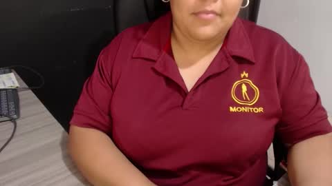 Snapshot of angy_ro12 chatting on October 17, 9:39 pm angy online show from October 17, 9:39 pm