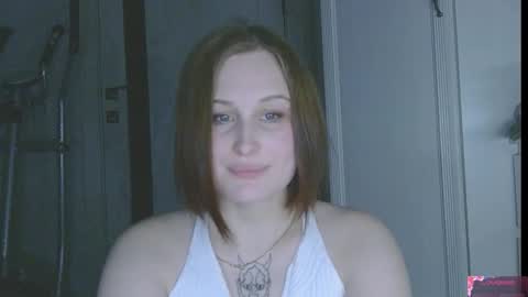 Snapshot of ani_eww chatting on February 5, 5:56 am Anne online show from February 5, 5:56 am