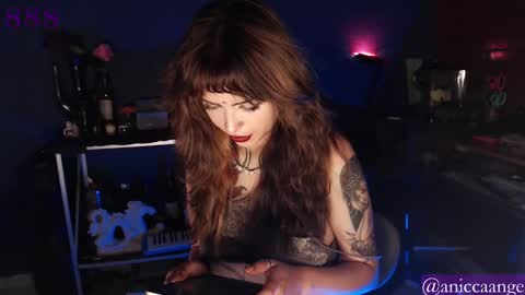 Nicca OF Aniccaangel online show from September 26, 2:04 am