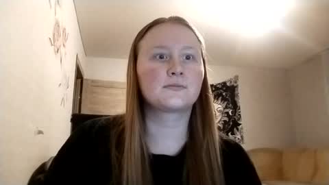 Snapshot of anika_lipps chatting on May 15, 11:45 pm Anika online show from May 15, 11:45 pm