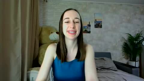 anikabloom online show from February 8, 7:45 am