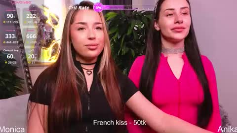 Snapshot of anikaharrys chatting on November 30, 1:04 pm Anika online show from November 30, 1:04 pm