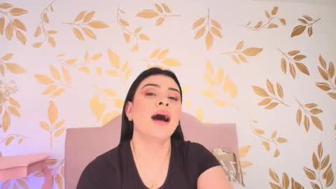 Snapshot of anikaromanoff chatting on January 14, 6:07 pm Lauren Anika online show from January 14, 6:07 pm