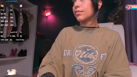 Snapshot of anisahade chatting on December 16, 12:48 am Anisahade online show from December 16, 12:48 am