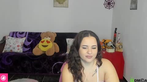 Snapshot of anissyax chatting on December 3, 5:09 am AnissyaX online show from December 3, 5:09 am