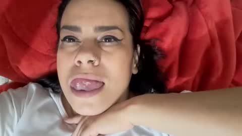 Snapshot of anita_big31 chatting on December 4, 6:22 am anita online show from December 4, 6:22 am