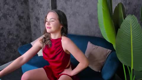 Anita online show from December 19, 8:54 am