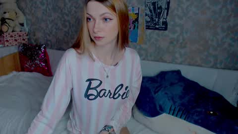 Snapshot of anita_moon_ chatting on March 12, 9:02 am anita_moon_ online show from March 12, 9:02 am