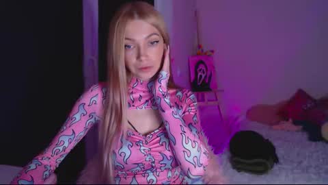 Snapshot of anita_moon_ chatting on January 8, 11:40 pm anita_moon_ online show from January 8, 11:40 pm