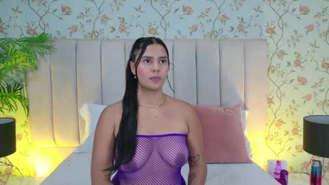 Snapshot of anita_sagegb chatting on April 2, 12:03 pm Dania Lpez online show from April 2, 12:03 pm