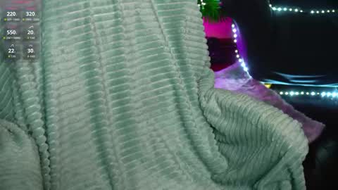 anita_von online show from April 17, 4:26 am