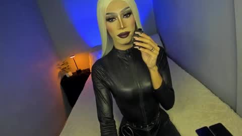 Miss Ann online show from September 25, 8:12 pm