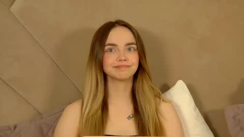 AnitaVenture online show from April 8, 4:34 am