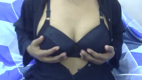 anjali_dogra786 online show from September 27, 7:57 am