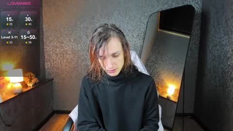 Angel online show from April 2, 6:16 pm