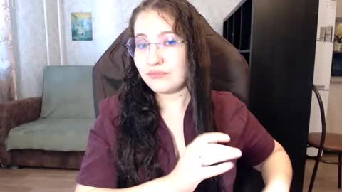 Snapshot of ankey_rayah chatting on September 27, 3:55 am Nameless online show from September 27, 3:55 am