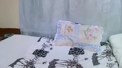 ann_keller online show from April 11, 7:45 am