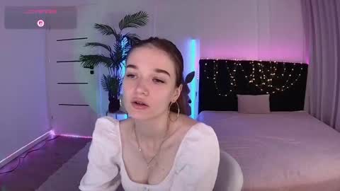 Snapshot of ann_woood chatting on May 15, 2:24 pm ann_woood online show from May 15, 2:24 pm
