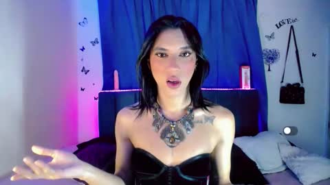 Anailyn figueroa online show from February 18, 2:51 am