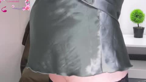 Snapshot of anna_glamlovely chatting on November 30, 7:01 am Anna online show from November 30, 7:01 am