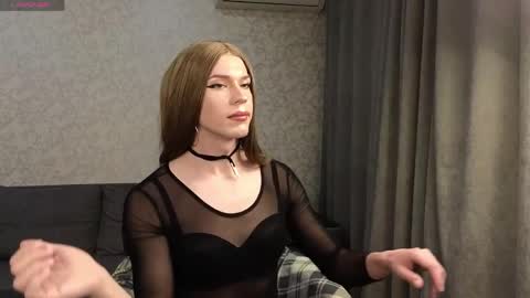 Snapshot of anna_inheart chatting on May 29, 9:46 pm Anna online show from May 29, 9:46 pm