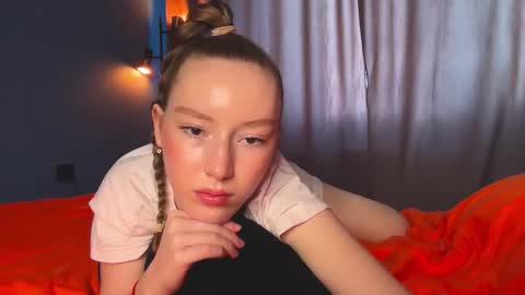 Snapshot of anna_kare chatting on February 25, 6:56 am Anna online show from February 25, 6:56 am