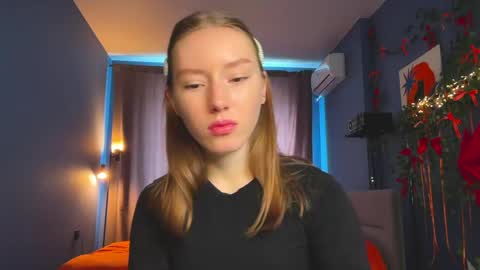 Anna online show from March 25, 7:25 am