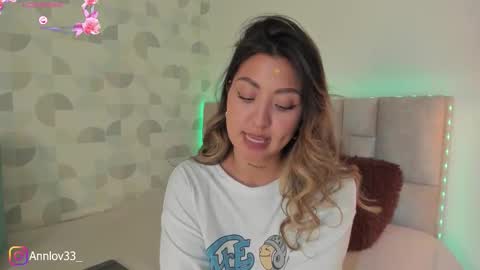 Snapshot of anna_loveu chatting on September 18, 8:44 pm Ana Lucia online show from September 18, 8:44 pm