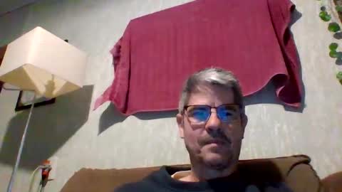 Snapshot of anna_rs chatting on September 22, 11:23 am Lucas online show from September 22, 11:23 am