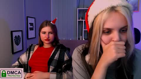 Snapshot of anna_sunshines chatting on December 25, 1:51 pm Anna pvt is open online show from December 25, 1:51 pm